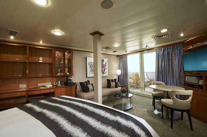 NCL SUN Forward Facing Penthouse.jpeg
